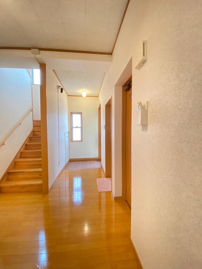 Holiday home いえろーはうす
